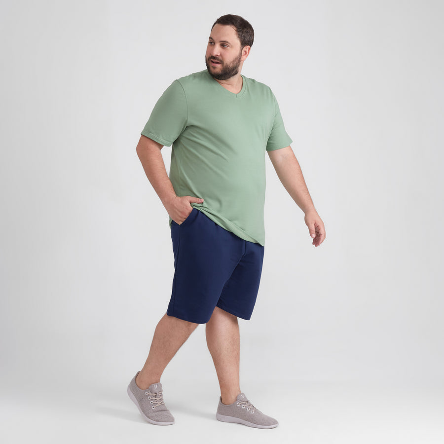 Camiseta Básica Gola V Plus Size Masculina - Verde Jade