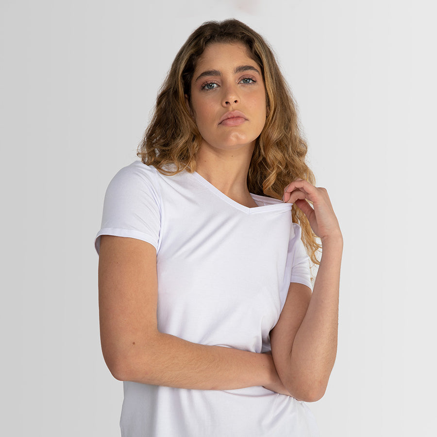Tech T-Shirt Impermeável Gola V Feminina - Branco