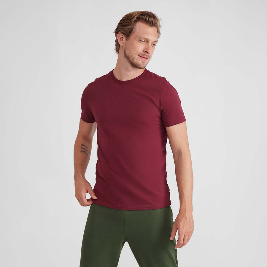 Camiseta Slim Masculina - Vermelho Vinho