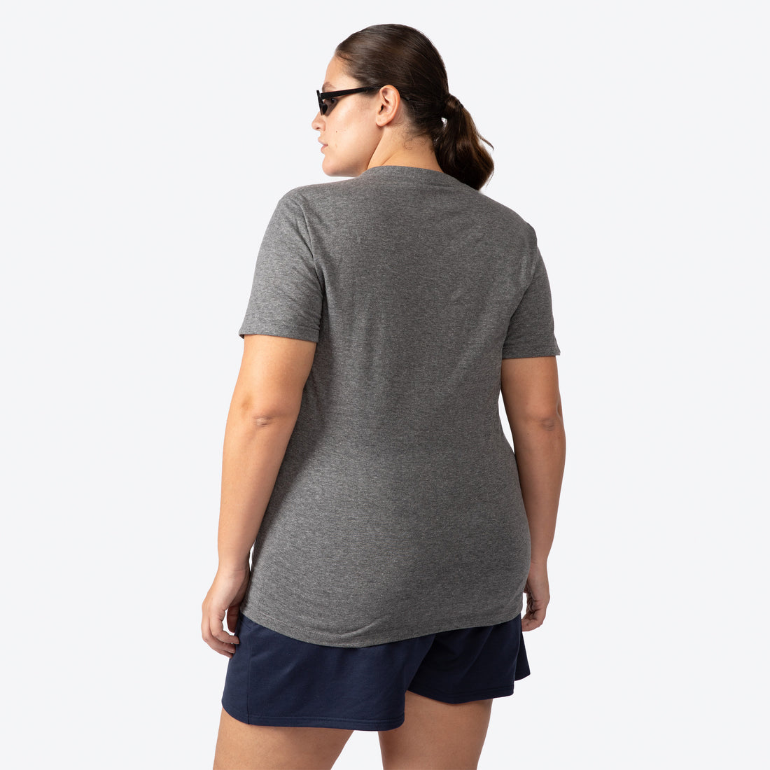 Tech T-Shirt Impermeável Gola V Plus Feminina - Mescla Escuro